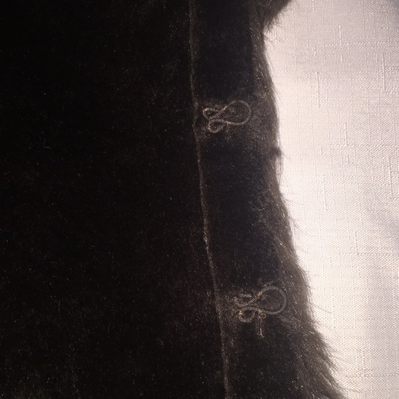 Chocolate brown faux suede vest w/faux fur lined - Picture 8 of 9